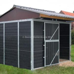 Outdoor stables